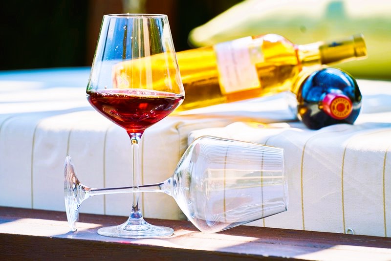 The Art of Wine Tasting: Unlocking the Nuances of Different Varietals